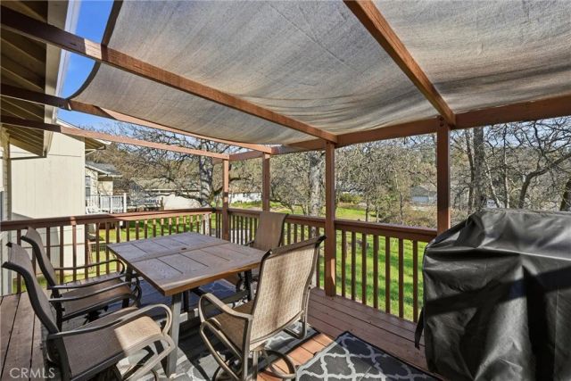 18286 North Shore Drive, Hidden Valley Lake, CA 95467