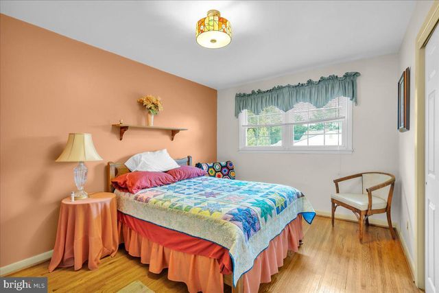 132 WEDGEWOOD DR, Cinnaminson, NJ 08077