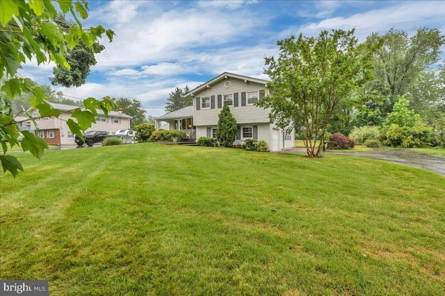 132 WEDGEWOOD DR, Cinnaminson, NJ 08077