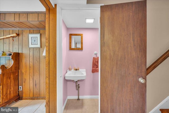 132 WEDGEWOOD DR, Cinnaminson, NJ 08077