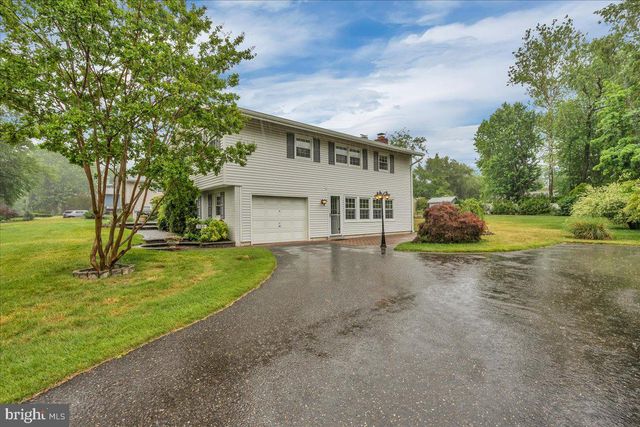 132 WEDGEWOOD DR, Cinnaminson, NJ 08077