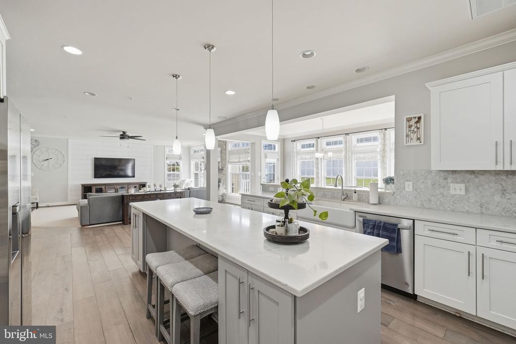 Image 12 of property listing at 9003 CRYSTAL OAKS LN, Upper Marlboro, MD 20772