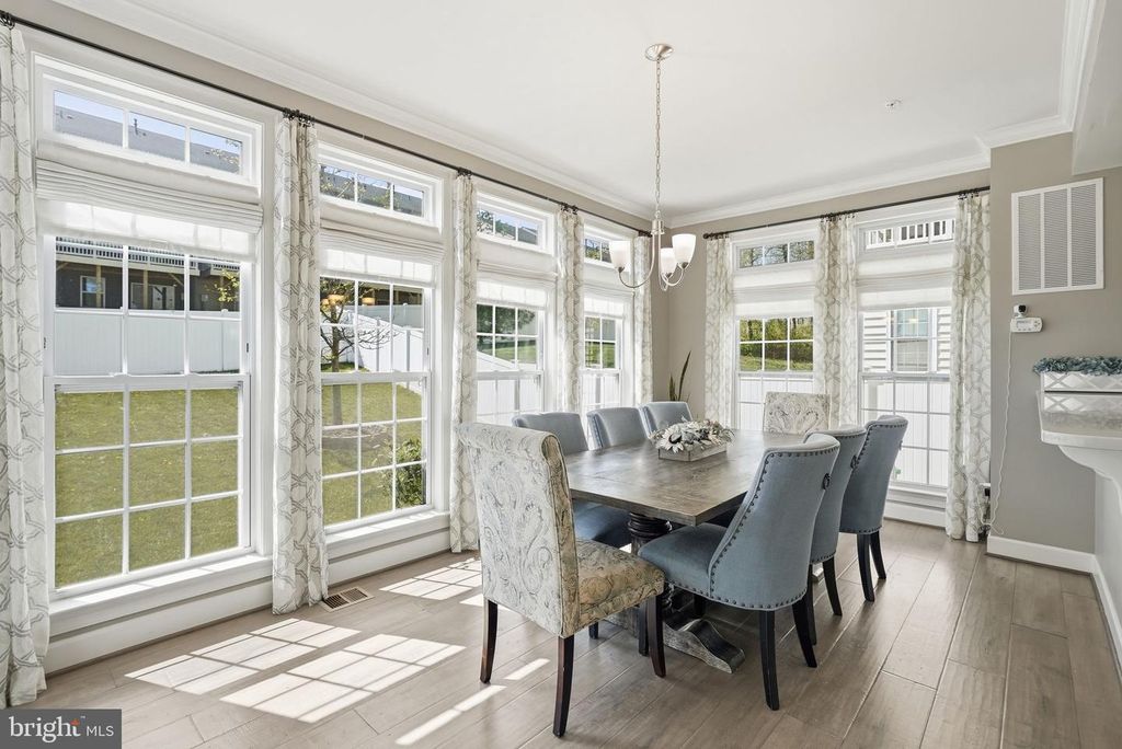 Image 14 of property listing at 9003 CRYSTAL OAKS LN, Upper Marlboro, MD 20772