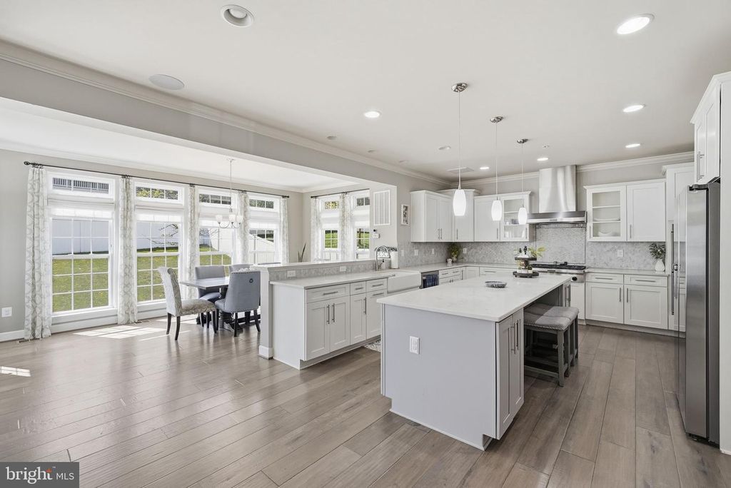 Image 9 of property listing at 9003 CRYSTAL OAKS LN, Upper Marlboro, MD 20772