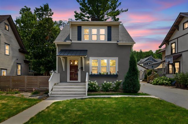 23 W 48th Street, Minneapolis, MN 55419
