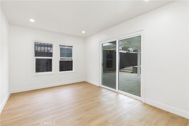 3477 W 71st, Los Angeles, CA 90043