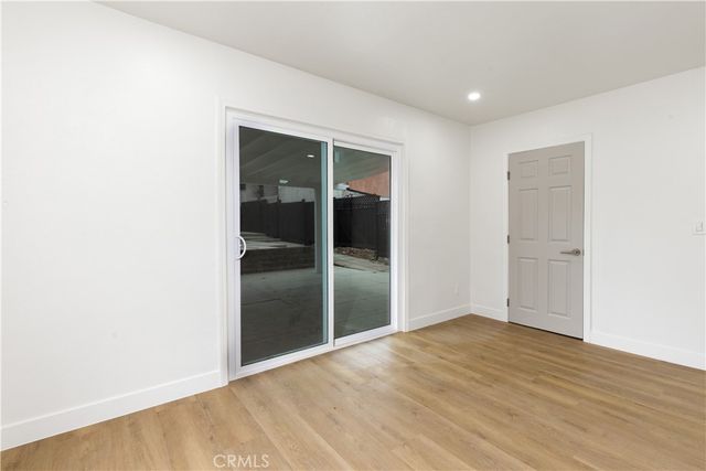 3477 W 71st, Los Angeles, CA 90043