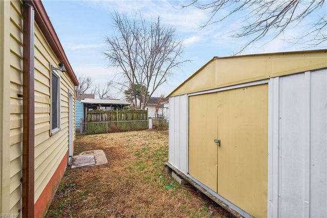 911 36th ST, Newport News, VA 23607