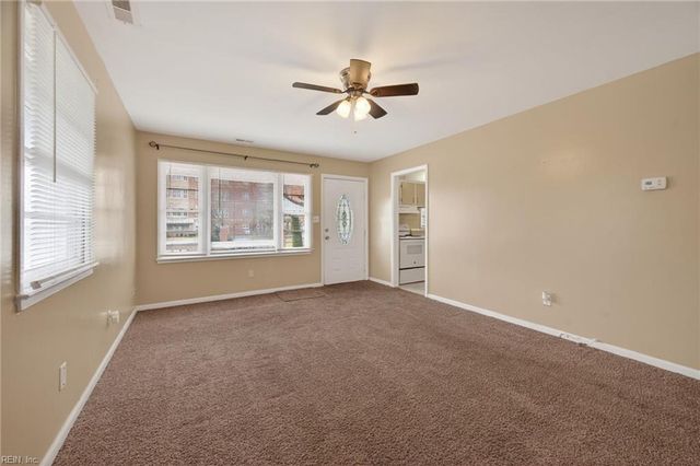 911 36th ST, Newport News, VA 23607