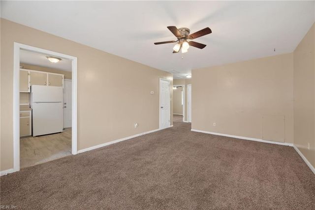 911 36th ST, Newport News, VA 23607