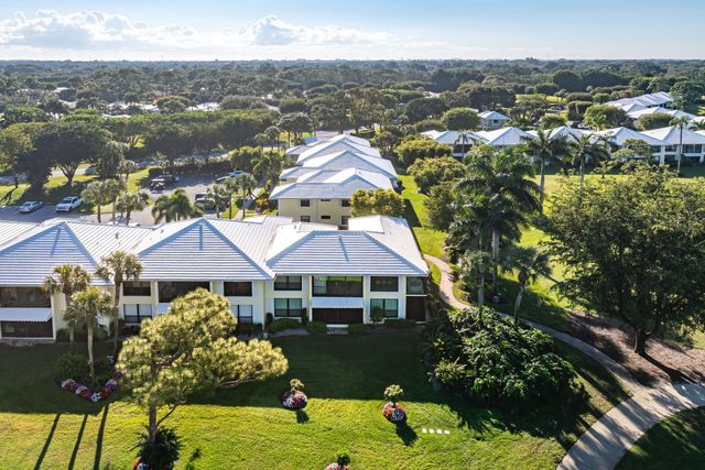 3667 Quail Ridge Drive N Bobwhite B, Boynton Beach, FL 33436