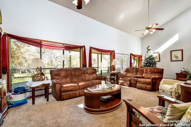 3335 Trailway Park, San Antonio, TX 78247