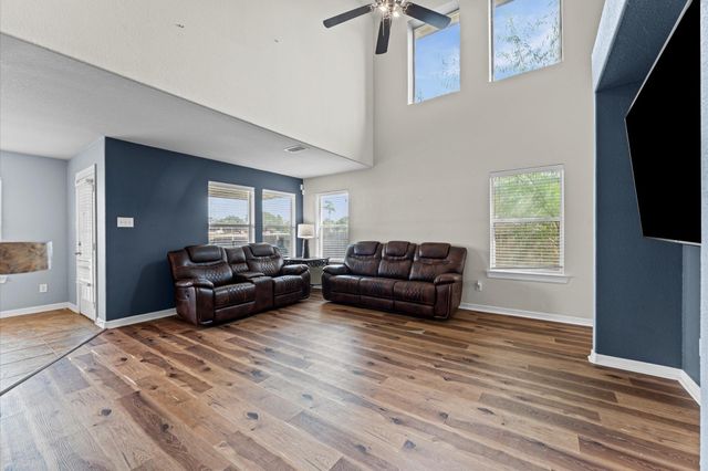 18714 Walden Glen Circle, Humble, TX 77346