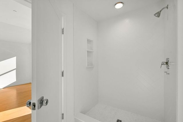 3 Lucy Way, Haverhill, MA 01832