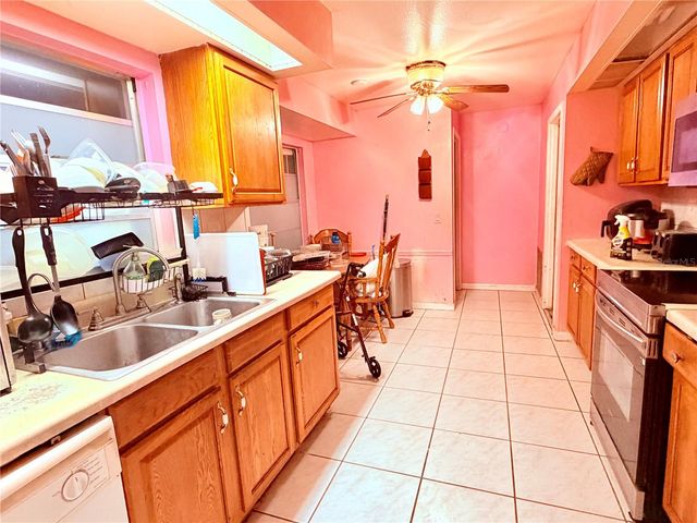 1810 HALLCREST DRIVE, Deltona, FL 32725