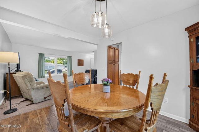 215 Mallard Road, Perrysburg, OH 43551