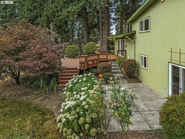 16544 Se VAN ZYL Dr, Damascus, OR 97089