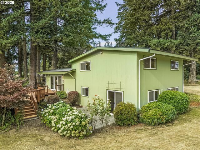 16544 Se VAN ZYL Dr, Damascus, OR 97089