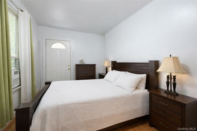 2854 Kingsbridge Terrace, Bronx, NY 10463