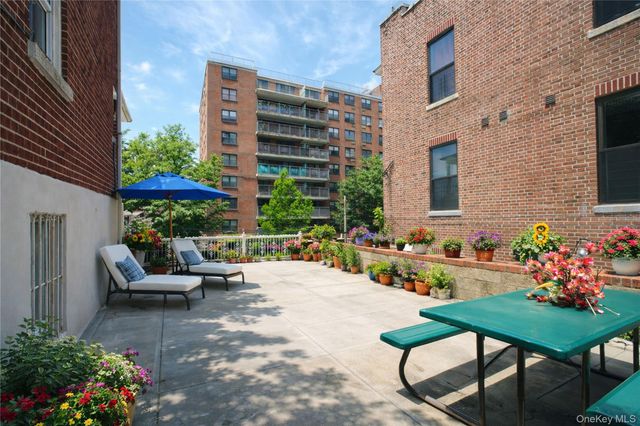 2854 Kingsbridge Terrace, Bronx, NY 10463