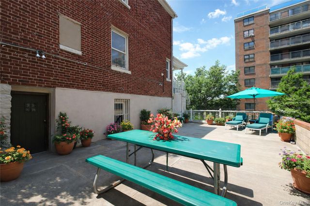 2854 Kingsbridge Terrace, Bronx, NY 10463
