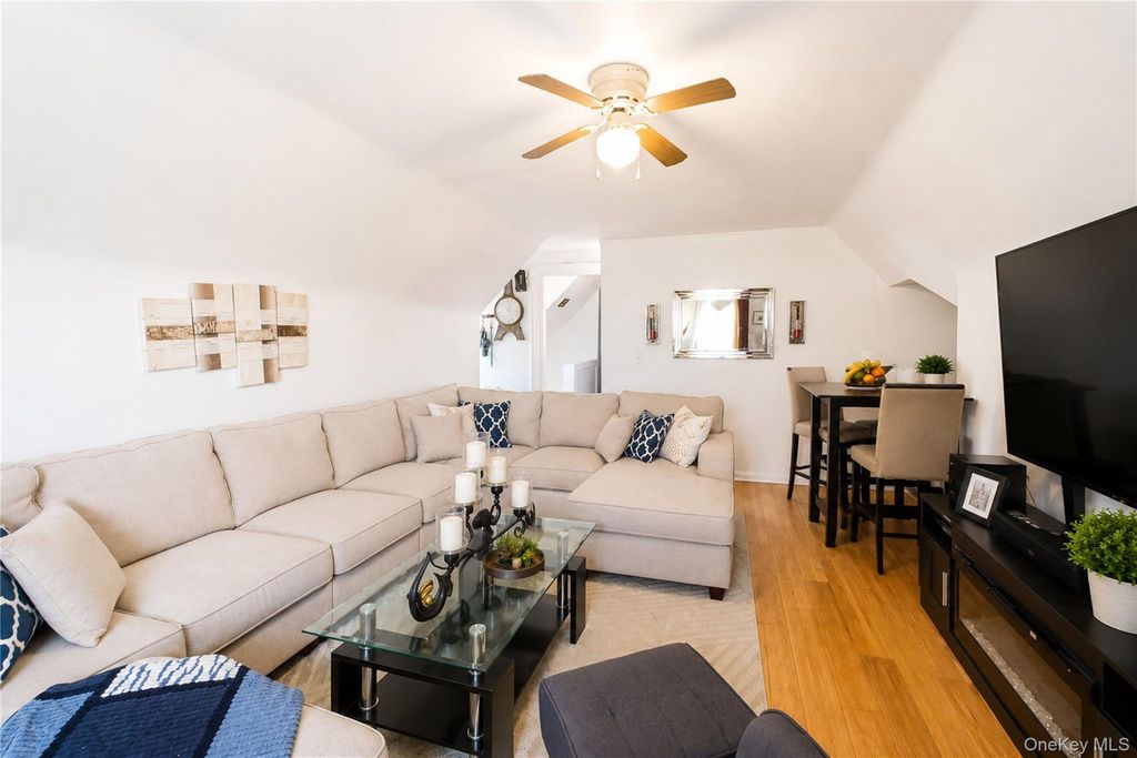 2854 Kingsbridge Terrace, Bronx, NY 10463 — photo 5