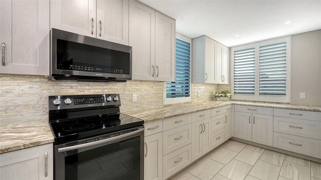 6265 MIDNIGHT PASS ROAD 306, Sarasota, FL 34242