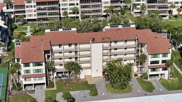 6265 MIDNIGHT PASS ROAD 306, Sarasota, FL 34242