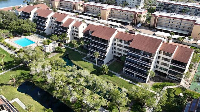 6265 MIDNIGHT PASS ROAD 306, Sarasota, FL 34242