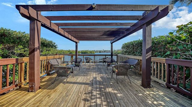 6265 MIDNIGHT PASS ROAD 306, Sarasota, FL 34242