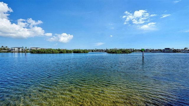 6265 MIDNIGHT PASS ROAD 306, Sarasota, FL 34242