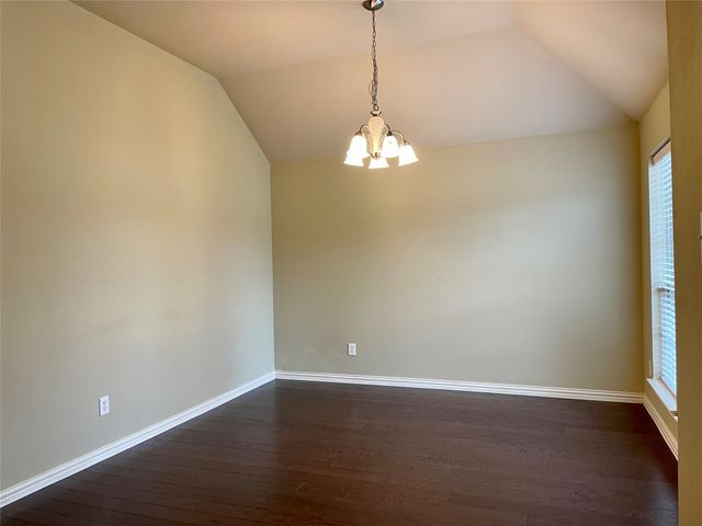 605 Knollwood Trail Court, Oak Point, TX 75068