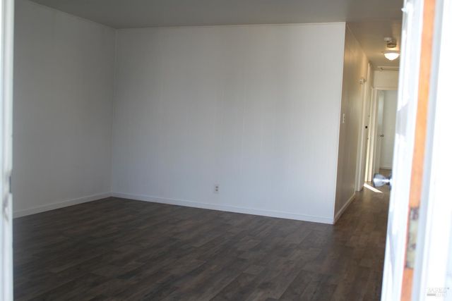 837 6th St, Vallejo, CA 94590