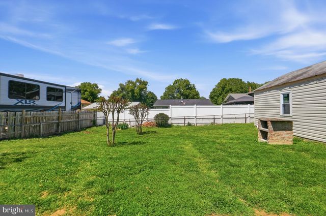 4003 RANDOLPH RD, Silver Spring, MD 20902