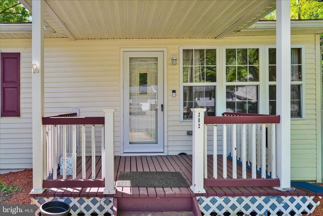 382 OHIO AVE, Shenandoah, PA 17976