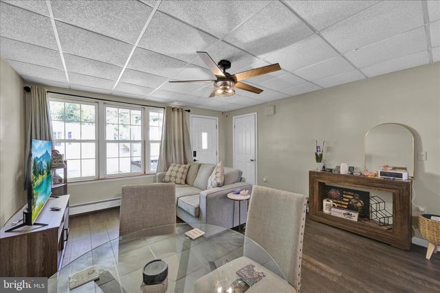 382 OHIO AVE, Shenandoah, PA 17976