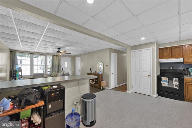 382 OHIO AVE, Shenandoah, PA 17976