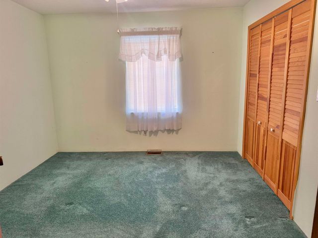 4123 Auburn Road, Huntington, WV 25704
