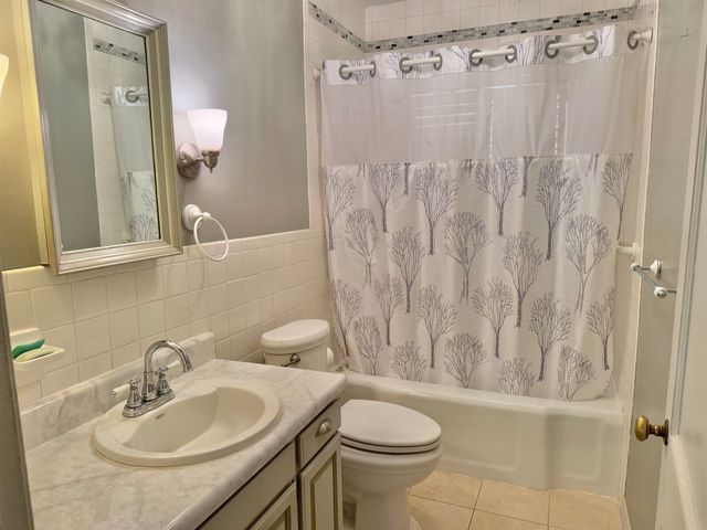4123 Auburn Road, Huntington, WV 25704