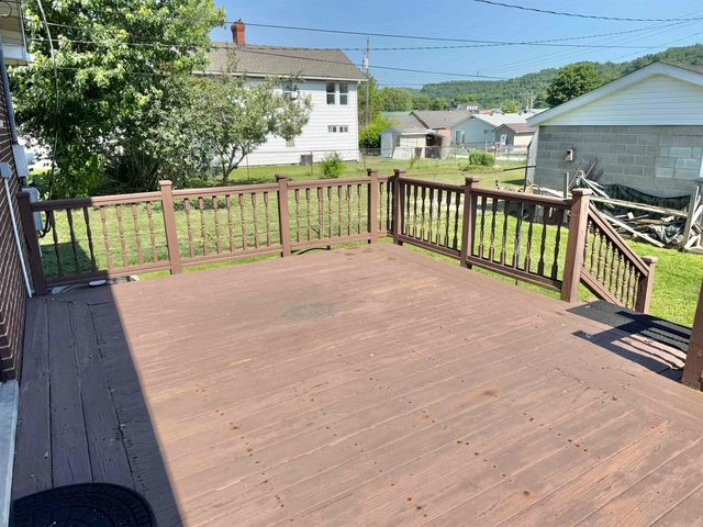 4123 Auburn Road, Huntington, WV 25704