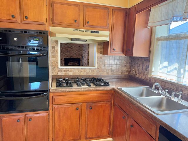4123 Auburn Road, Huntington, WV 25704