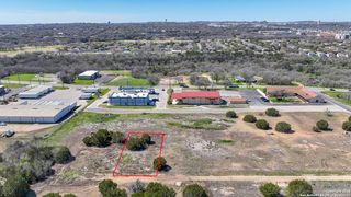 15211 Bell Ln, Selma, TX 78154