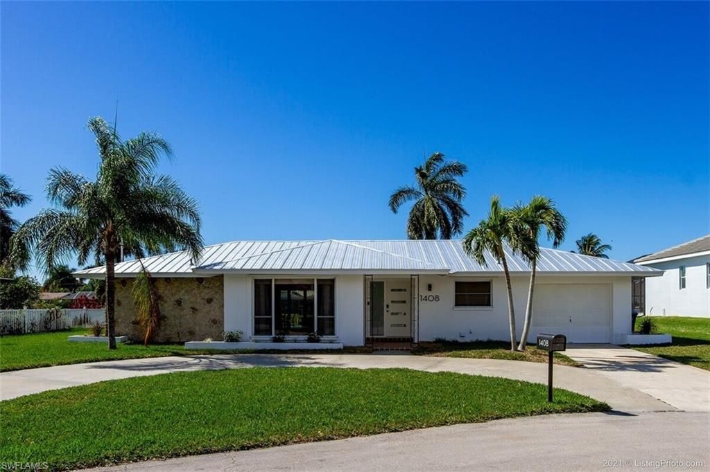 1408 Wellington CT, CAPE CORAL, FL 33904 — exterior