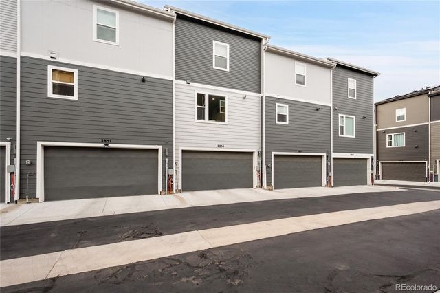 2855 W 69th Avenue, Denver, CO 80221