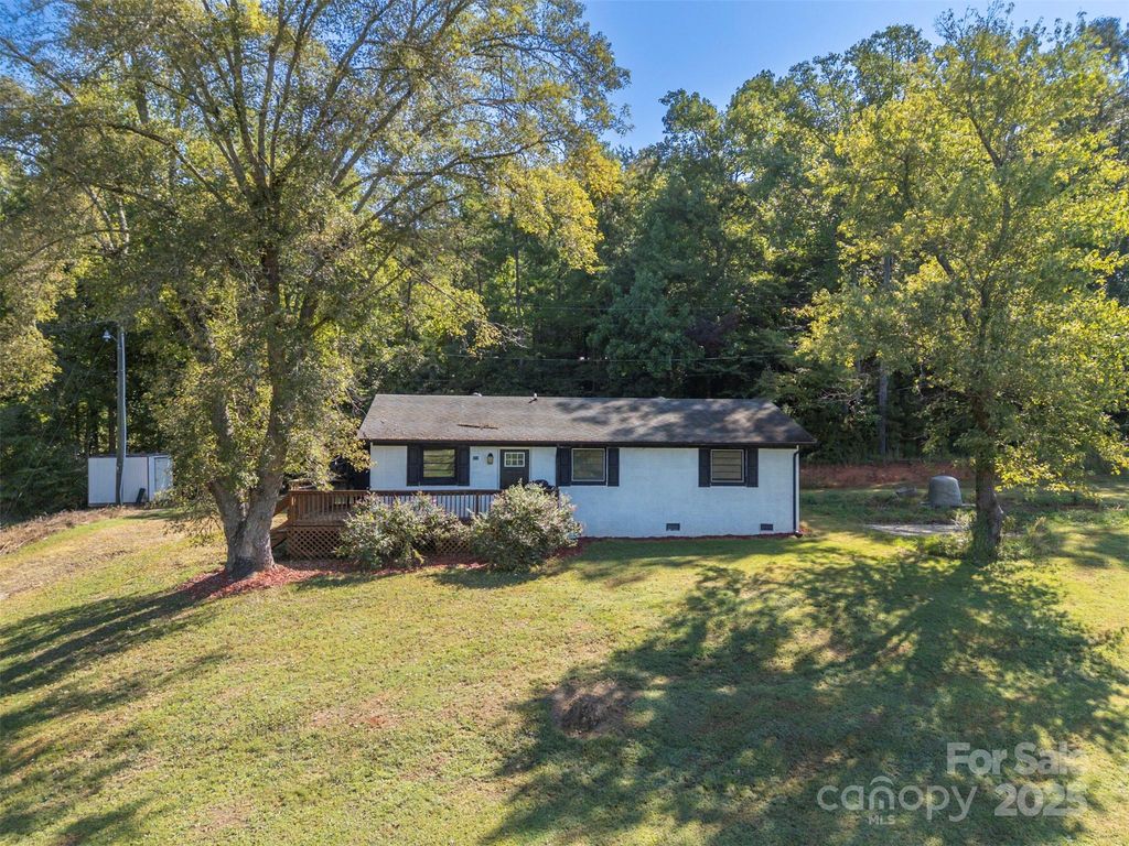 350 Oscar Justice Road, Rutherfordton, NC 28139