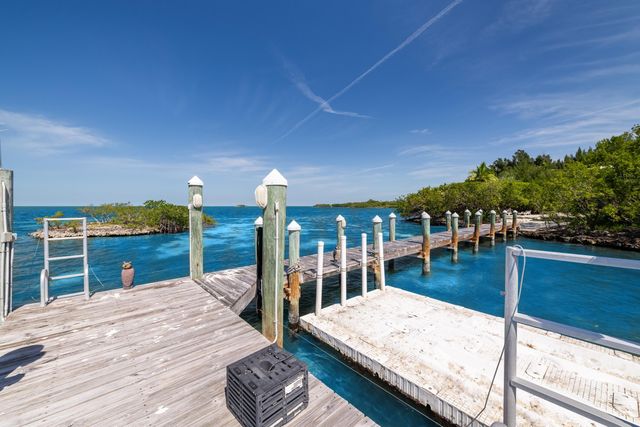 1401 51st Street Gulf, Marathon, FL 33050