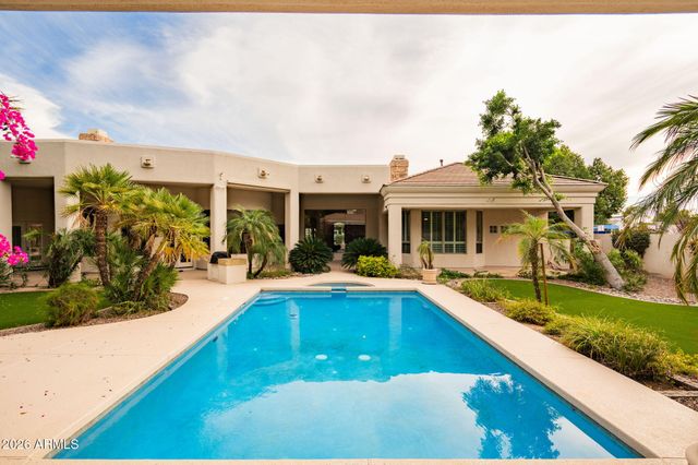 6243 E CAMELBACK Road, Scottsdale, AZ 85251