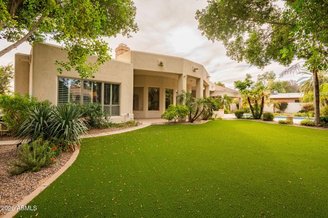 6243 E CAMELBACK Road, Scottsdale, AZ 85251