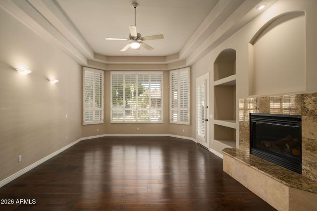 6243 E CAMELBACK Road, Scottsdale, AZ 85251