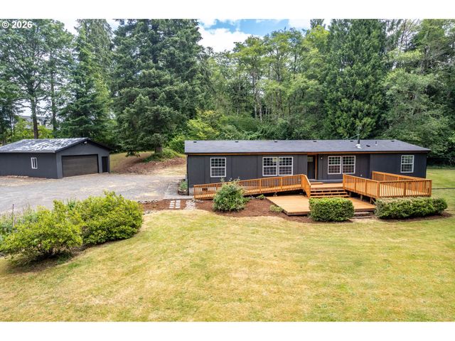 194 BALL PARK Dr, Kelso, WA 98626